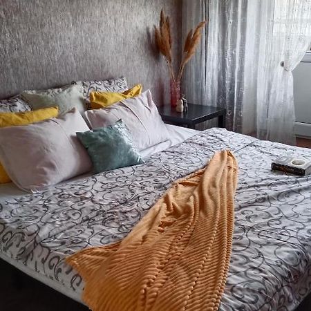 Трехкомнатные Апартаменты В 15 Микрорайоне С Видом На Каспийское Море И Возле Моря 阿克套 外观 照片
